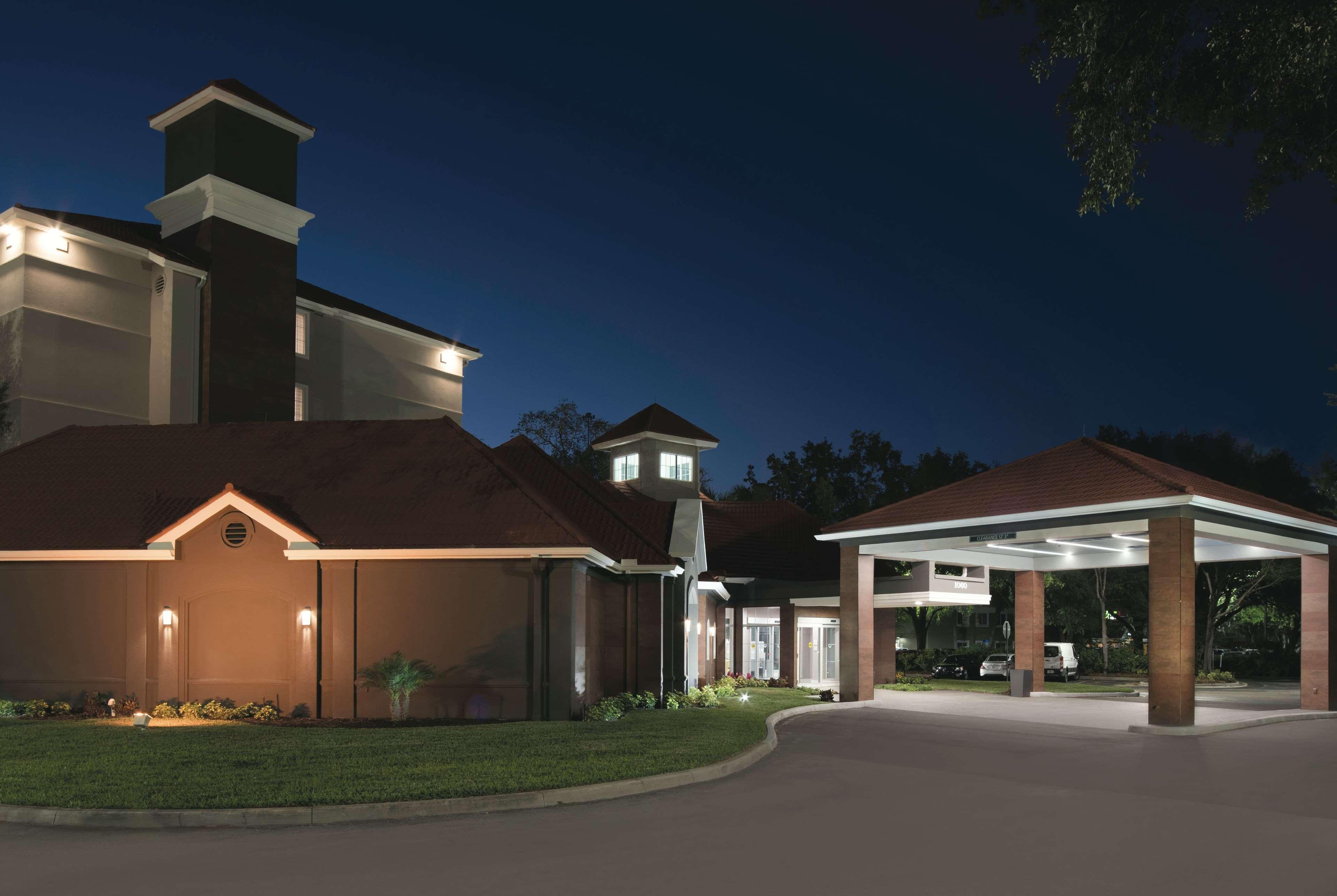 La Quinta By Wyndham Orlando Lake Mary Exteriör bild