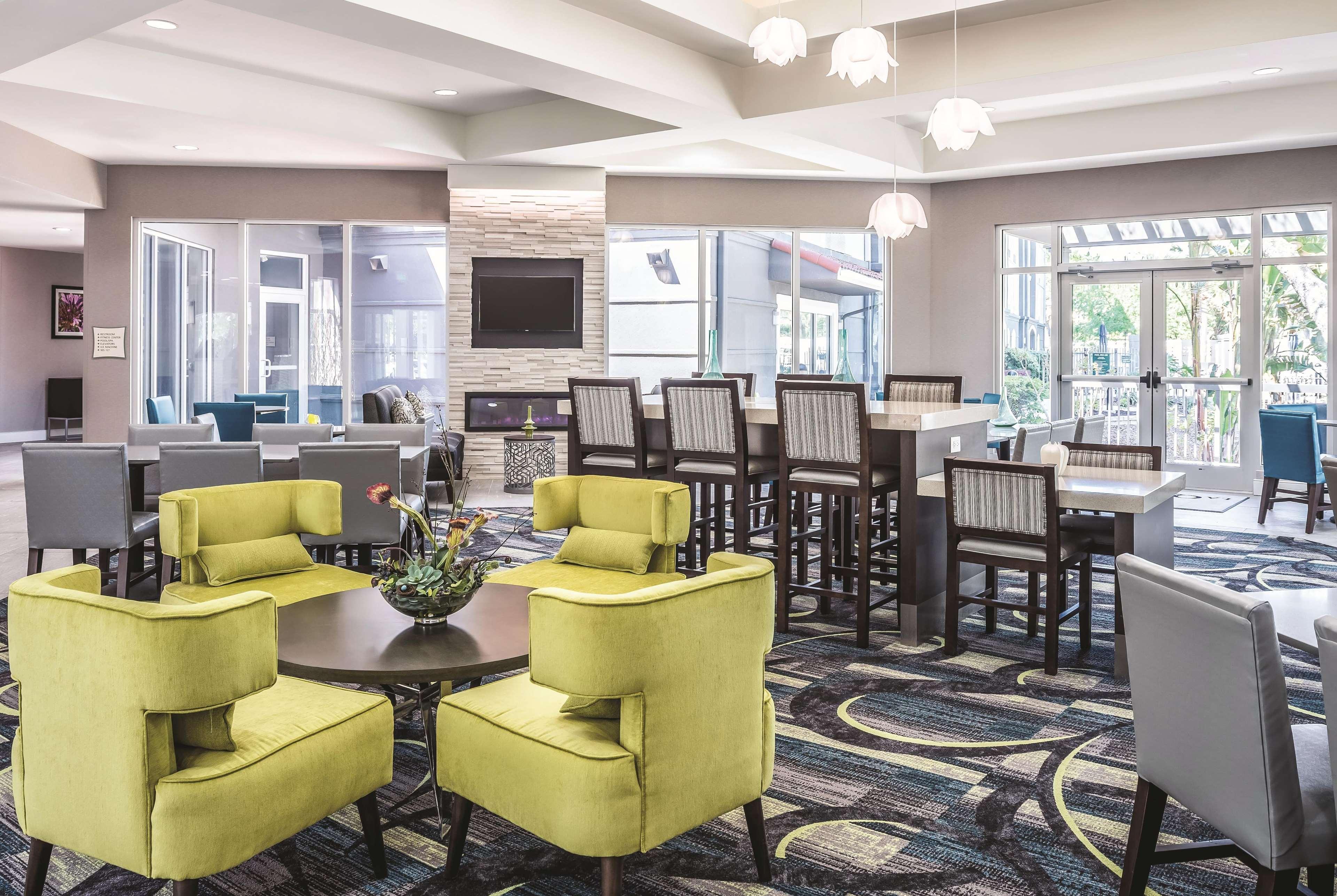 La Quinta By Wyndham Orlando Lake Mary Exteriör bild